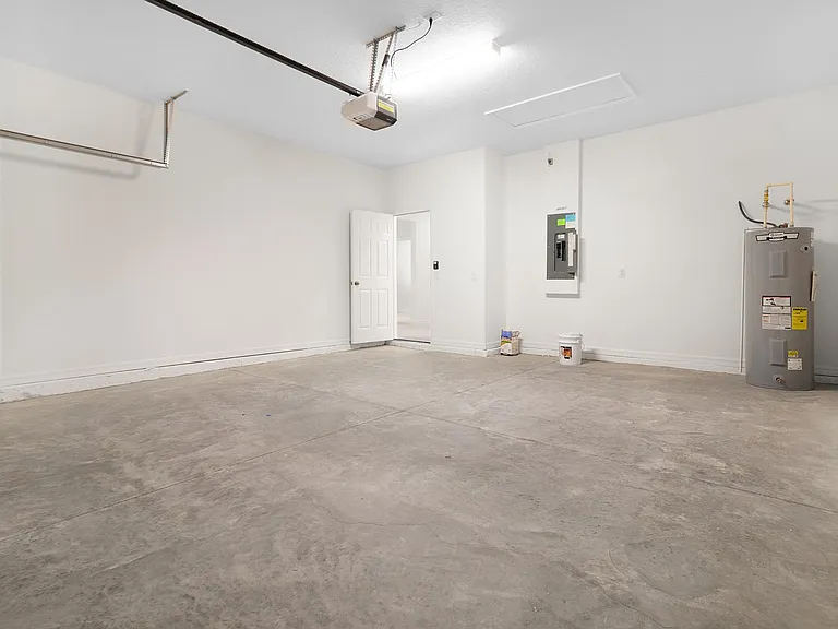 220 Hamlet Loop — Photo 13
