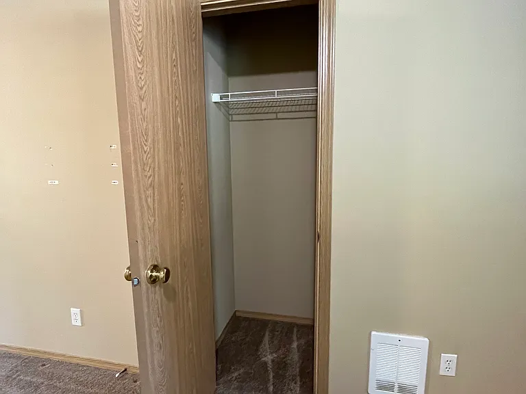 Coat closet