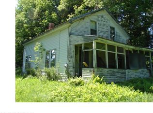 1408 E Madison Rd, Madison, ME 04950