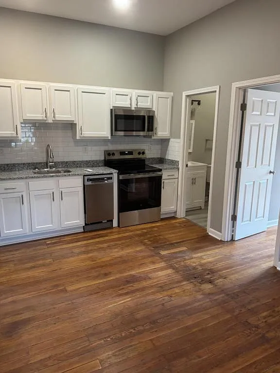 1279 S Preston St — Photo 1