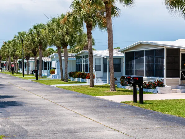 Sun Resorts & Residences Fort Myers Beach, 17340 San Carlos Blvd #1d88d6f1d, Fort Myers Beach, FL 33931