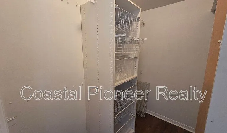 1731 Wakefield Dr — Photo 27