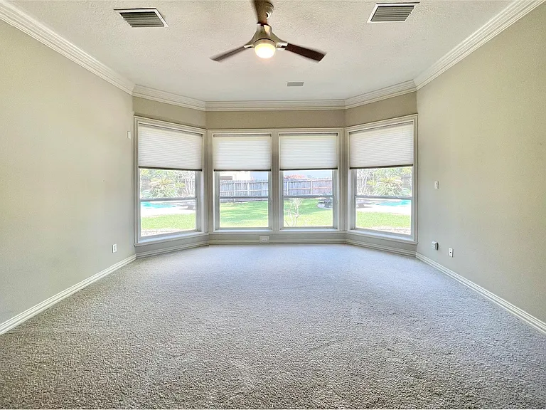 3 Maple Loft Pl — Photo 19