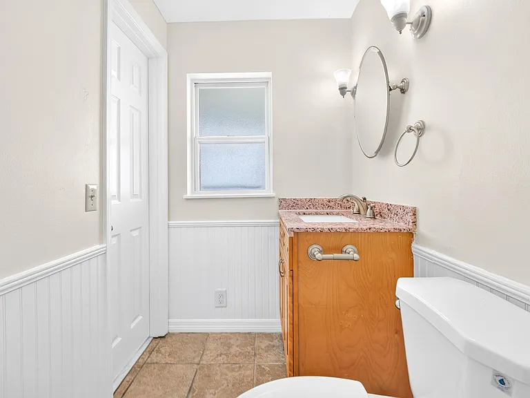 2760 Ocean Shore Blvd — Photo 22