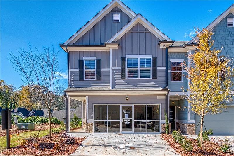 1st image of 7080 Gladstone Cir