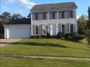 588 Royal Woods Dr, Wadsworth, OH 44281