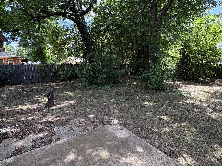 1031 S Brookview Ln — Photo 31