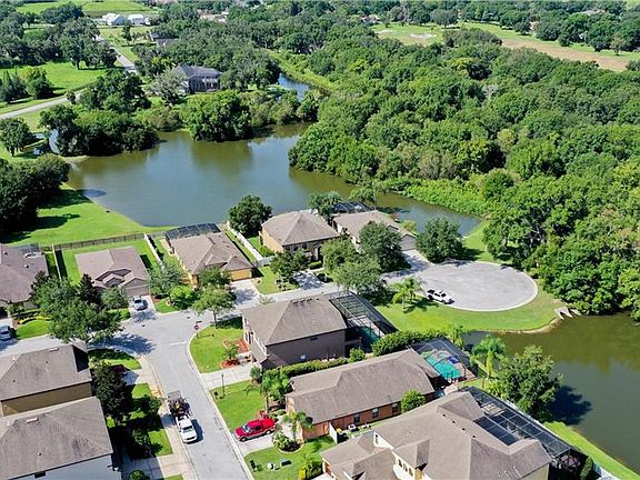4th image of 508 Oak Landing Blvd