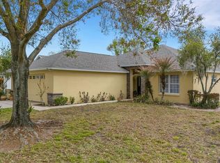 654 Lake Clark Pl, Lakeland, FL 33813