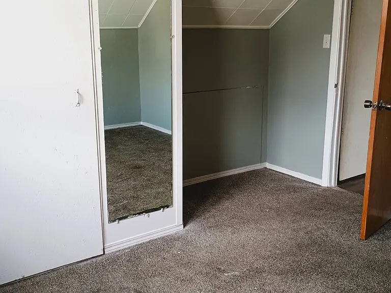 1125 Central Ave N #3 — Photo 5