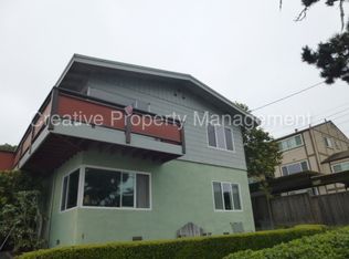 911 Lighthouse Ave APT 2, Pacific Grove, CA 93950