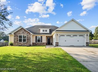 103 Pembury Way, Richlands, NC 28574