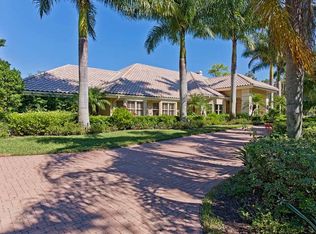 4489 Silver Fox Dr, Naples, FL 34119