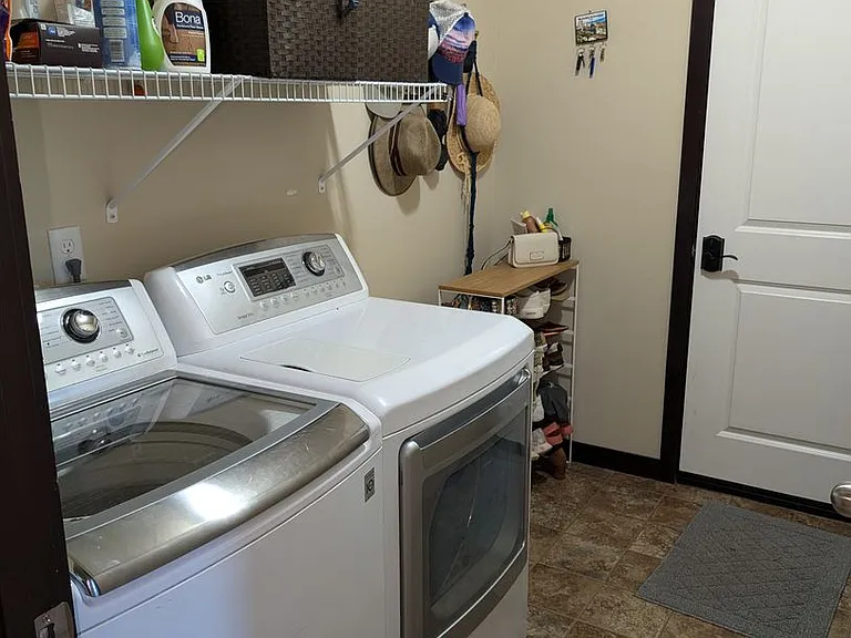 3521 Becky Pl — Photo 13