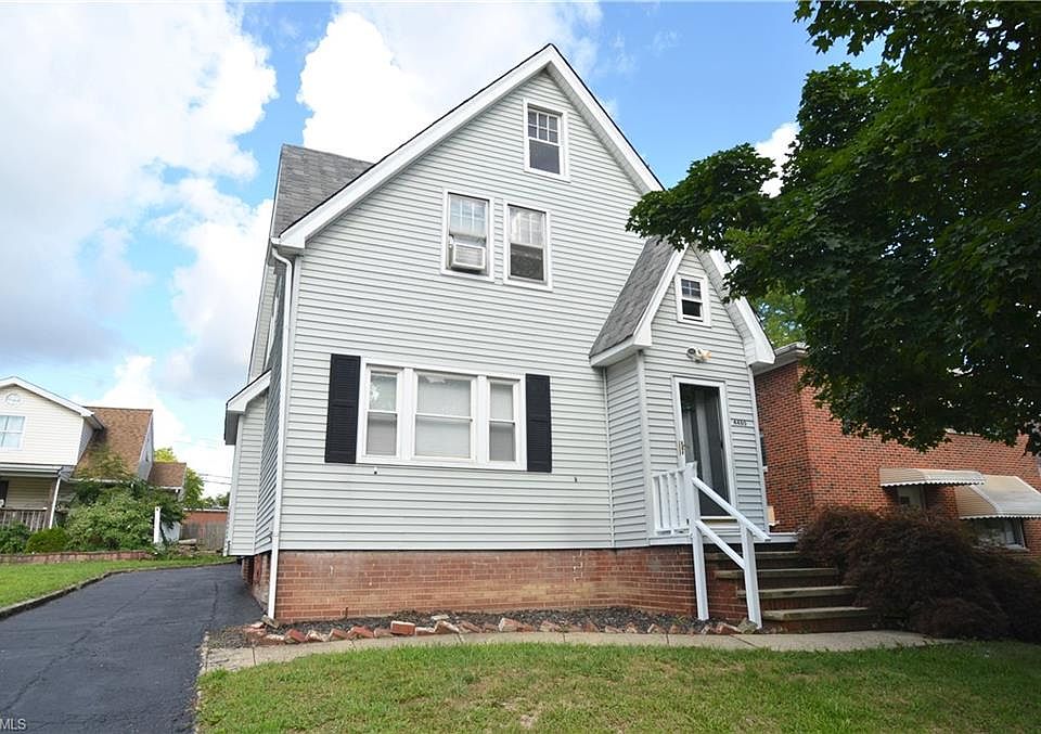 1st image of 4480 W 53rd St