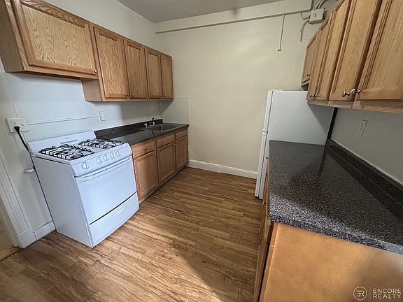 3rd image of 56 Chiswick Rd #155