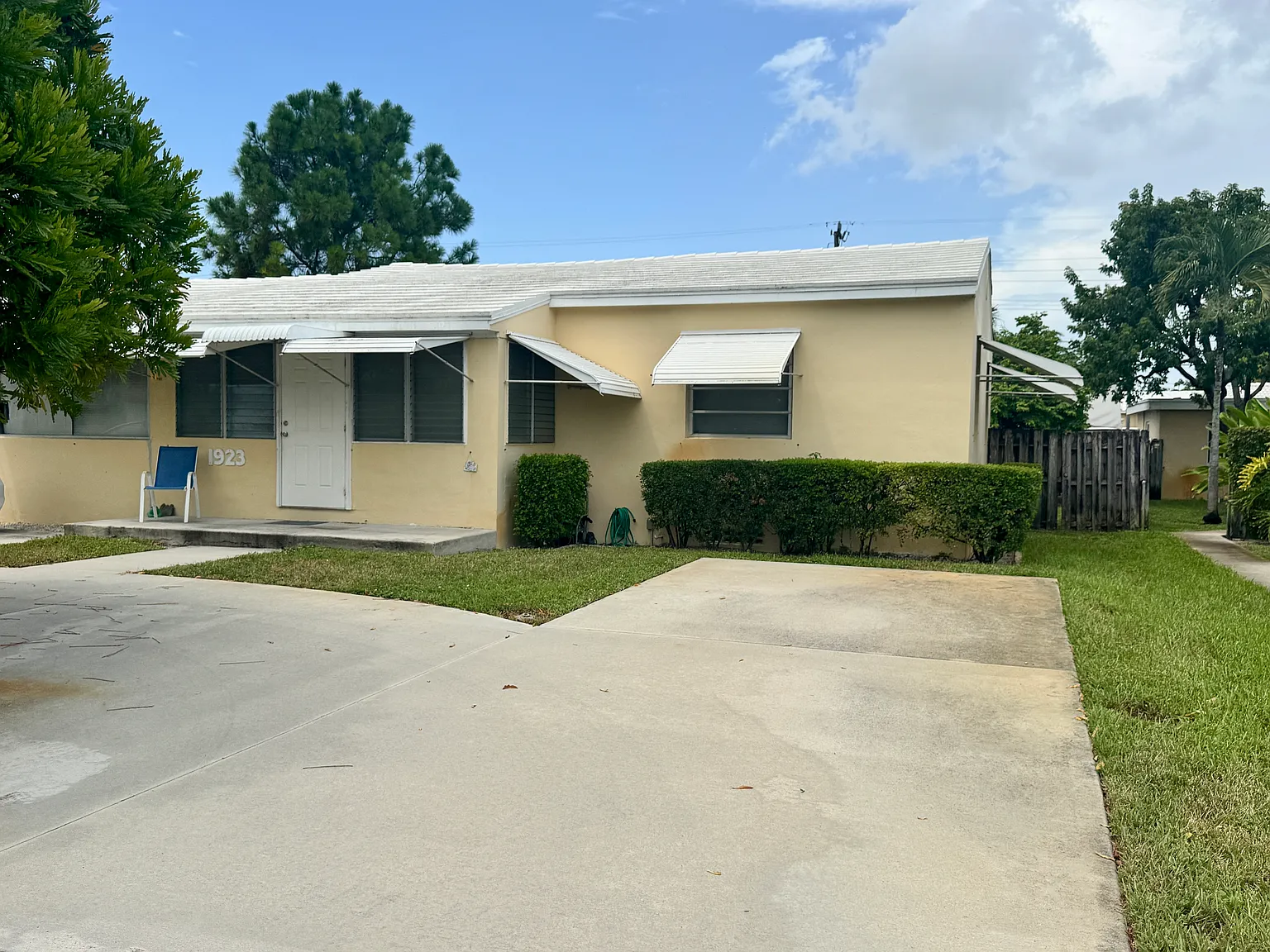 2 bed, 904 sqft, $2,250 — Photo 2