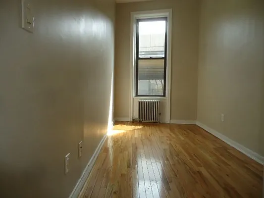 Rented by Hakeem Shahid, LREB | media 5