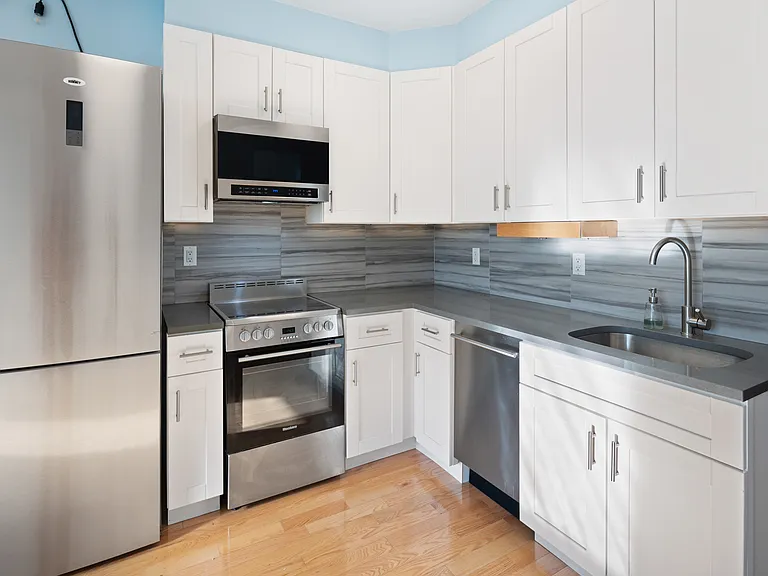 362 W 127th St #2A — Photo 3