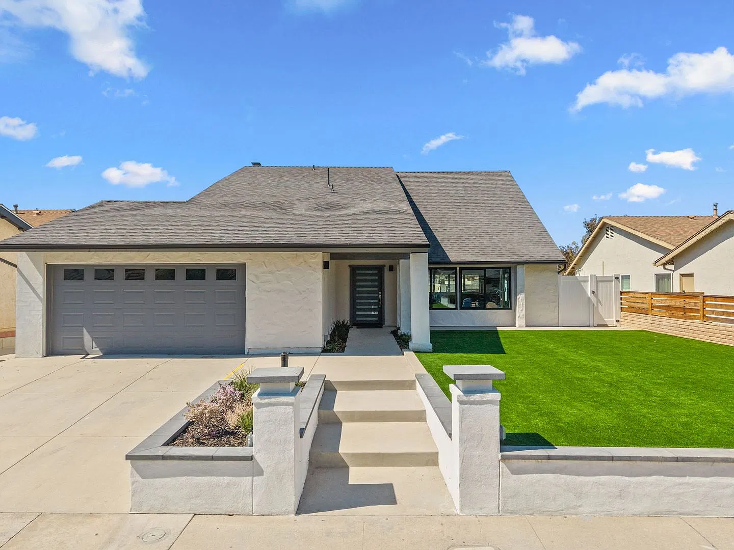 Fully Remodeled 5BR/3BA San Carlos Home with Pool, Spa & Fire Pit — Photo 4