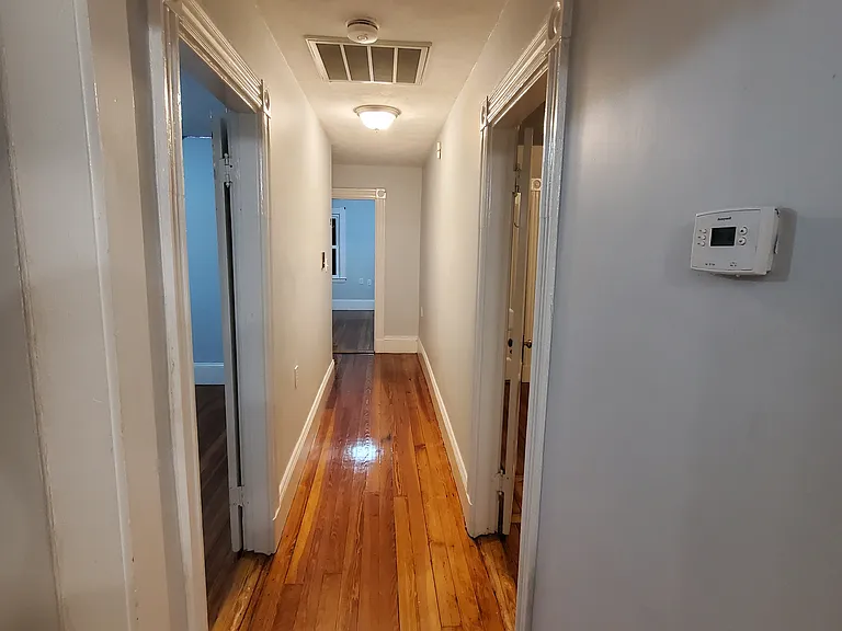 125 Devon St #3 — Photo 9