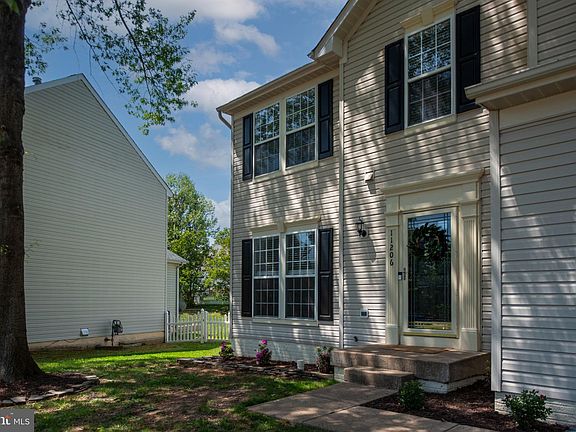 4th image of 11206 N Dewey Ct