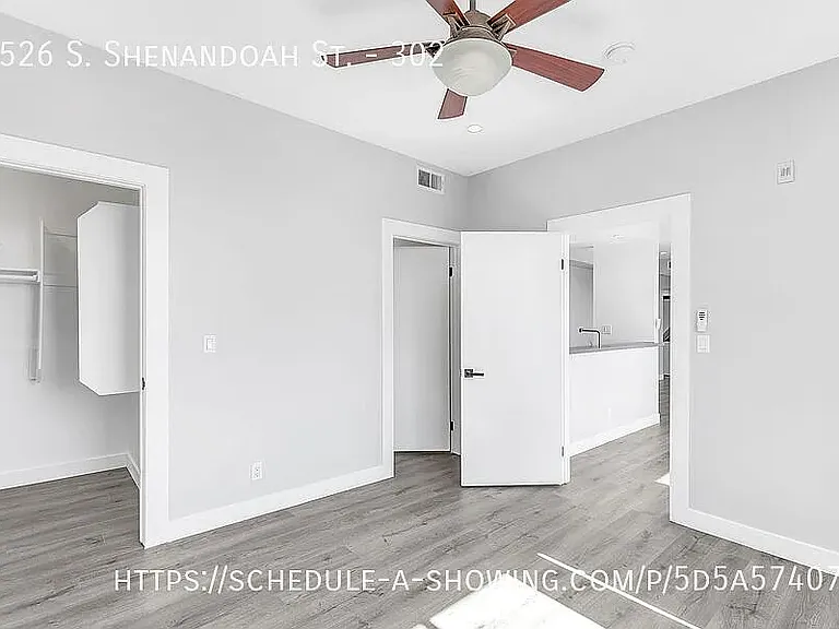 1526 S Shenandoah St #302 — Photo 12
