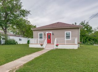 307 E Oak St, Kaufman, TX 75142