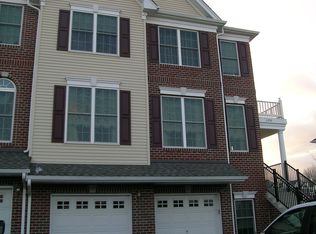 2356 Dorchester St W, Furlong, PA 18925