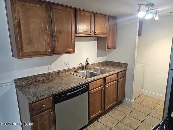 3rd image of 3737 LORETTO Road #907