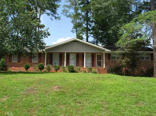 980 Hill Pl, Macon, GA 31210