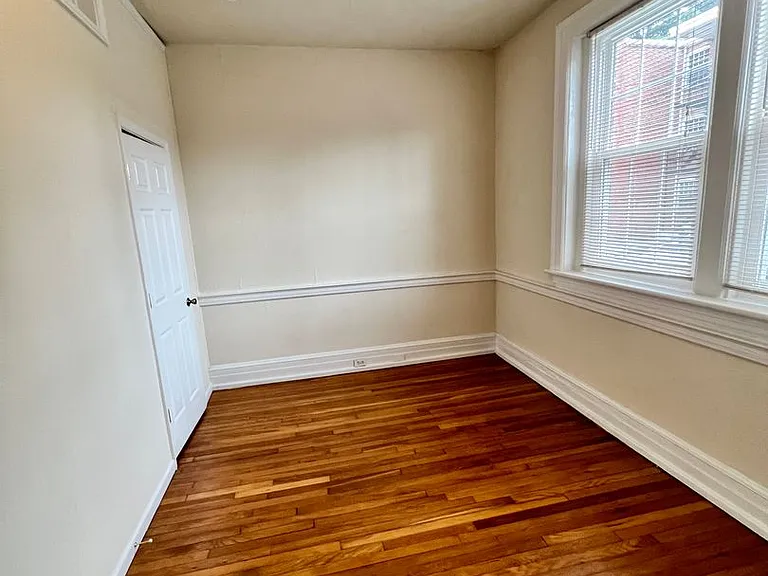 208 N Lombardy St — Photo 10