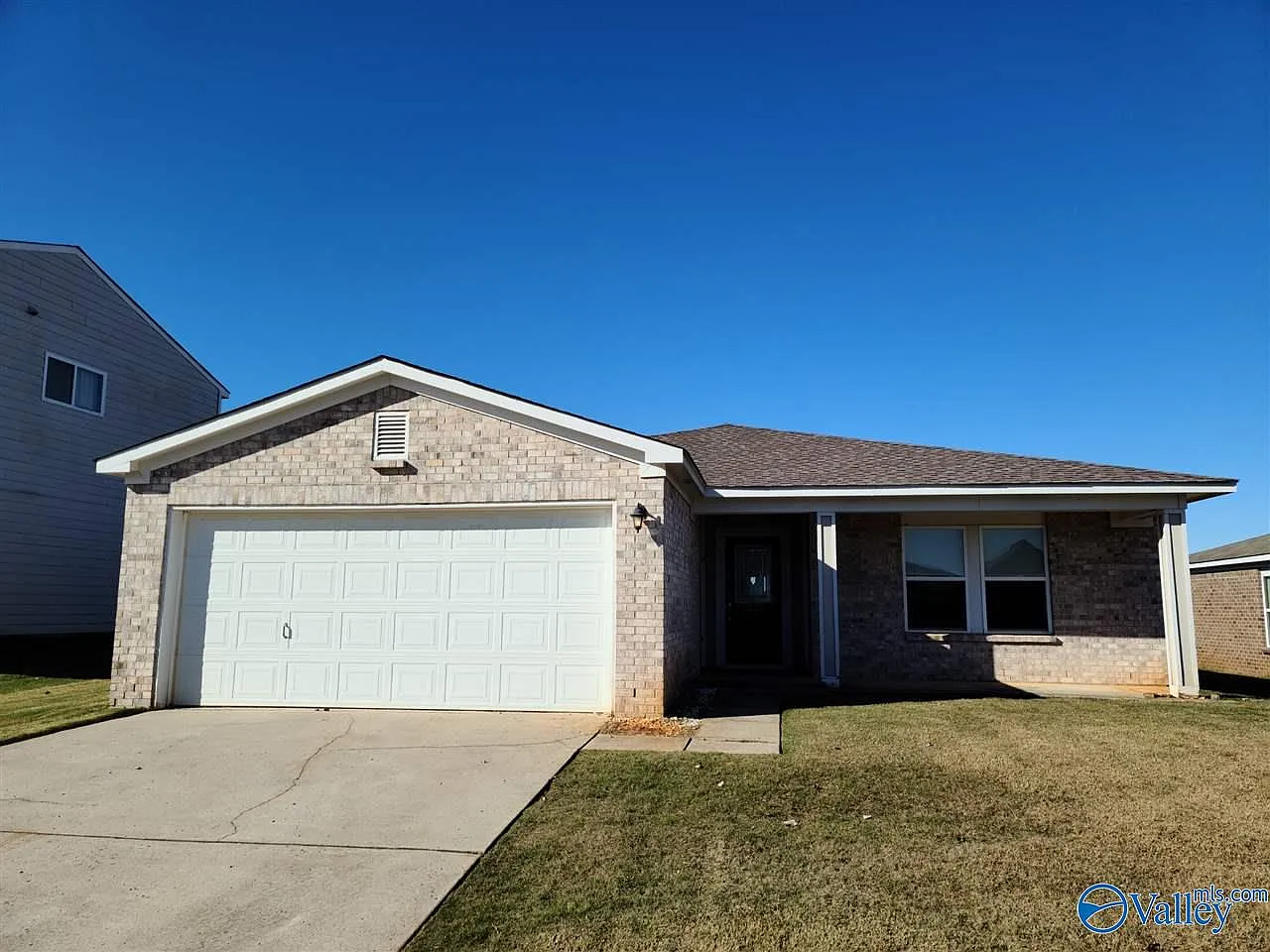 3 bed, 2.0 bath, 1706 sqft, $1,500 — Photo 1