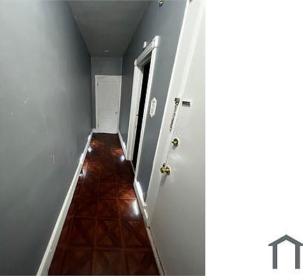 3rd image of 3741 N 15th St Floor 3