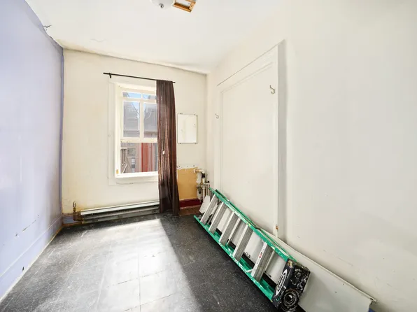 179 East 94th Street image 12 of 17