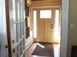 131 W Colfax Ave, Roselle Park, NJ 07204
