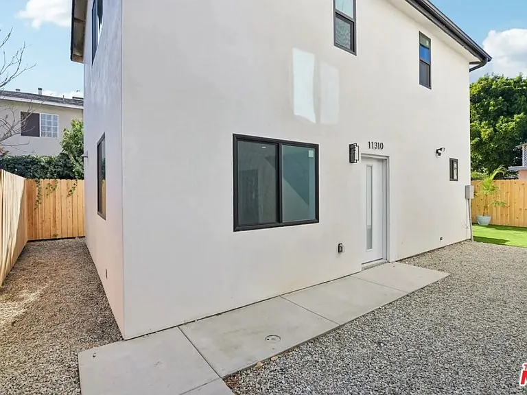11312 Martha St #11310 — Photo 2