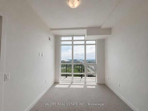 4th image of 461 Green Rd #1210