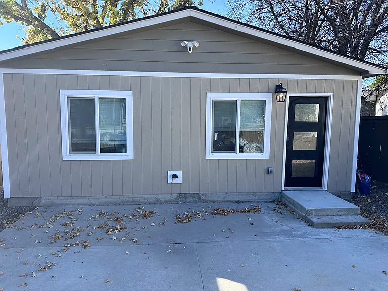 3835 W Glendale St — Photo 25