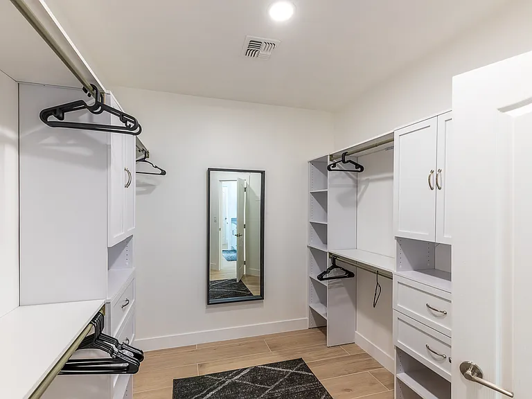 1710 E Queen Palm Dr — Photo 24