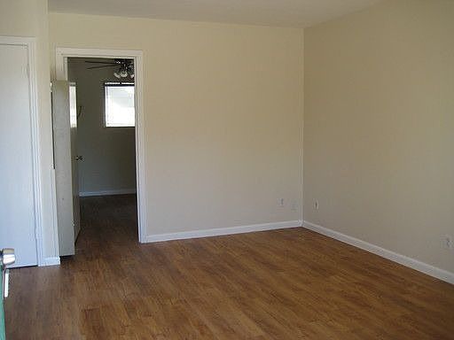 4th image of 926 E Dean Keeton St APT 103