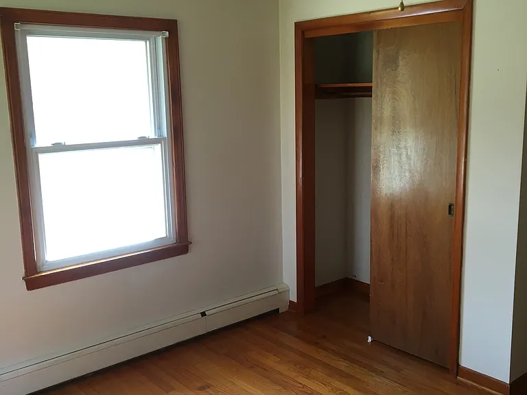 401 Marlington St — Photo 10