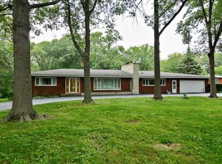 775 Brookwood Dr, Olympia Fields, IL