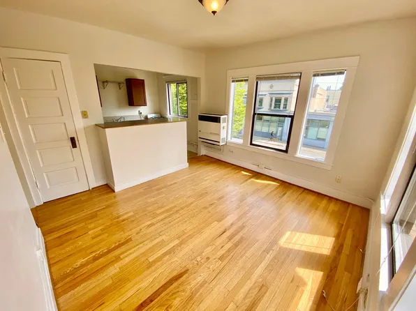 Regis Apartments