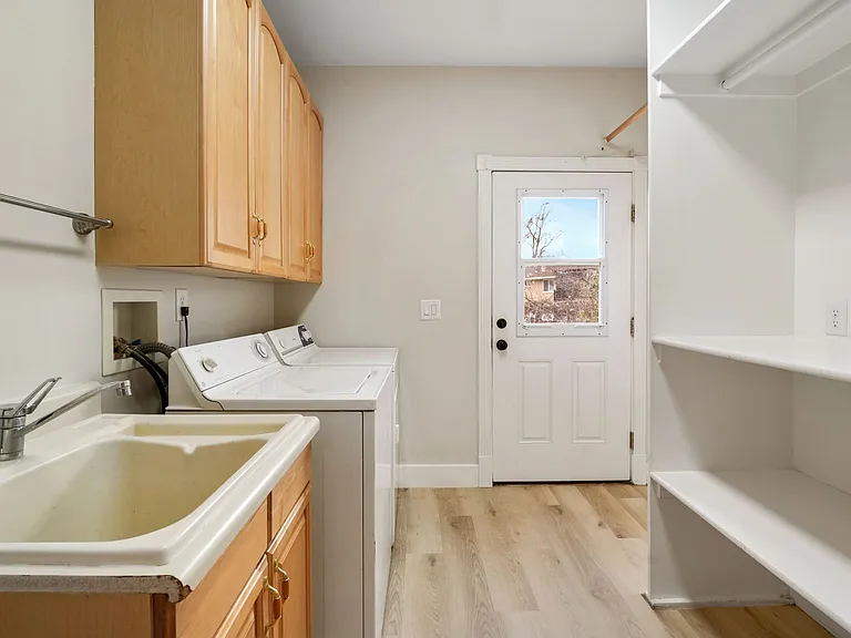 1035 N 260th St E — Photo 16