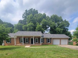 216 Maxwell Dr, Lexington, NC 27295