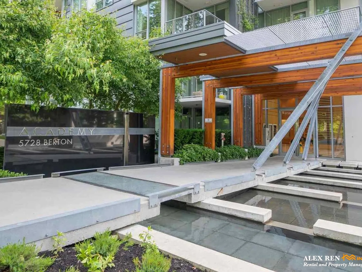 2 bed, 850 sqft, $3,600 — Photo 2