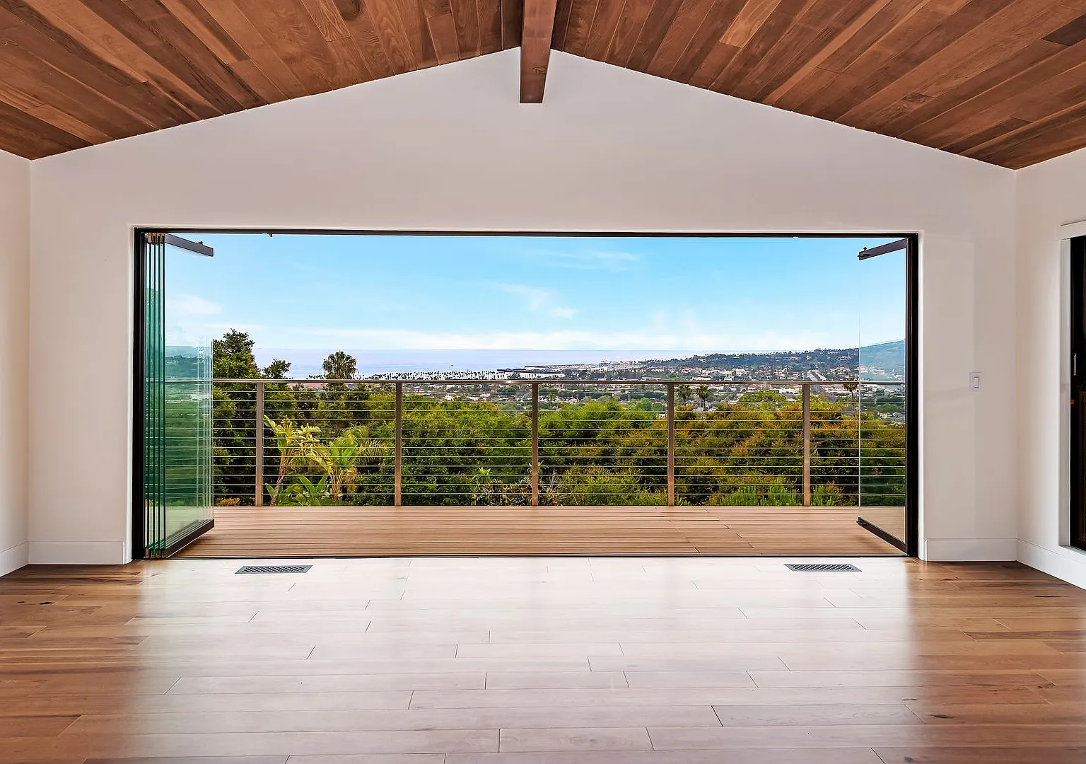 Exquisite Riviera Retreat w/ Ocean View — Photo 1