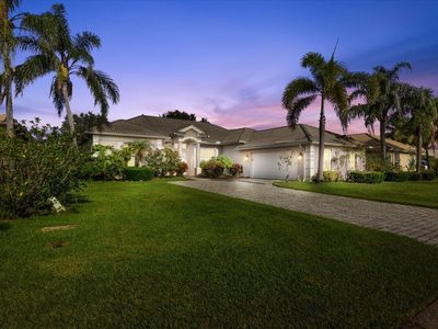 432 NW Canterbury Court, Port Saint Lucie, FL, 34983