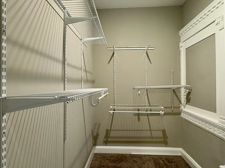 Apartment Units with In-Unit Laundry in Downtown Baltimore, MD! — Photo 14